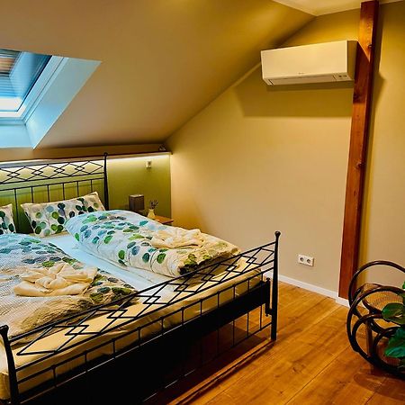 Ferienwohnung "Bei Freunden" Наумбург Экстерьер фото